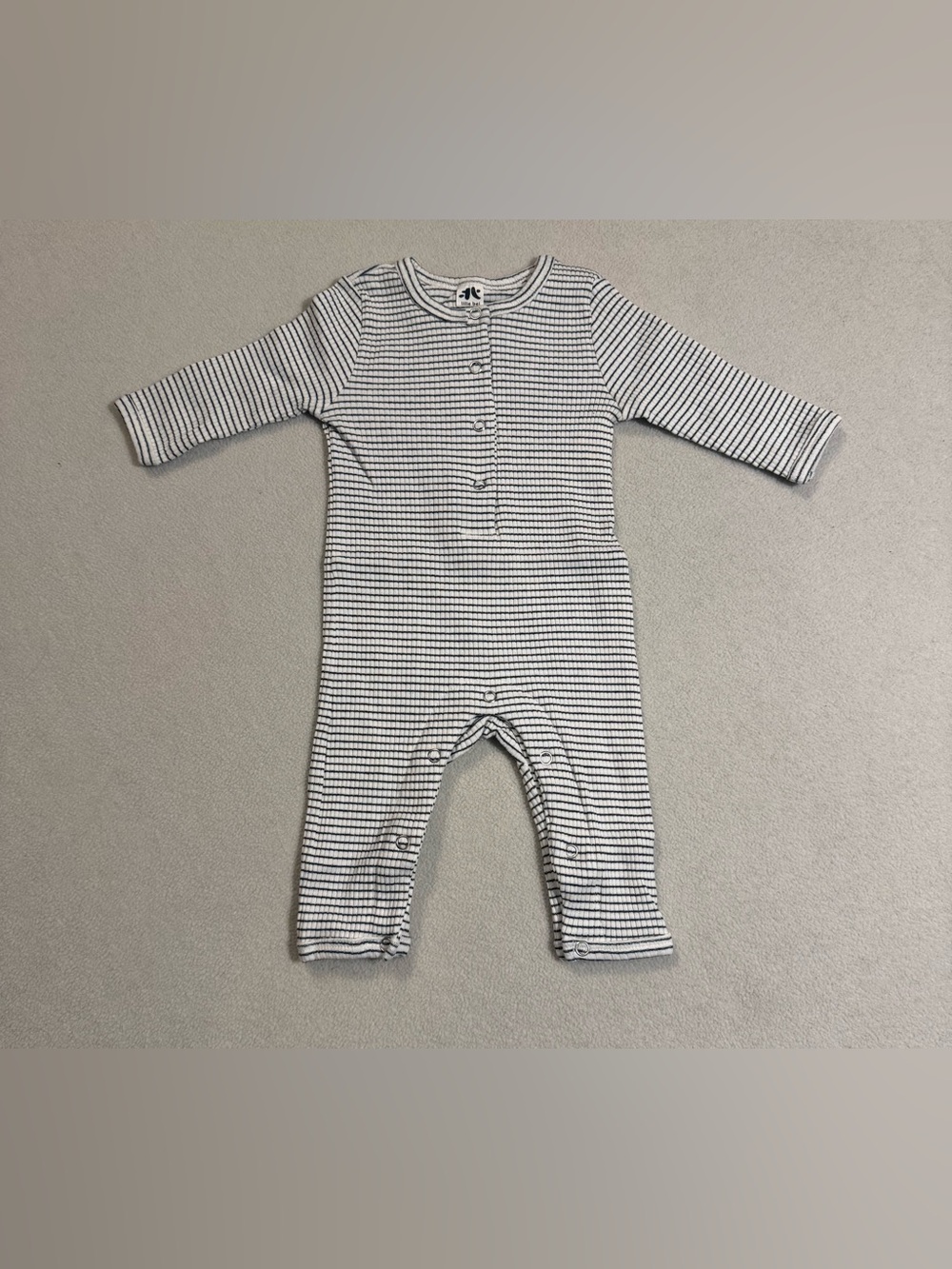 Black/White - Stripe Long-Sleeve Baby One-Piece Romper